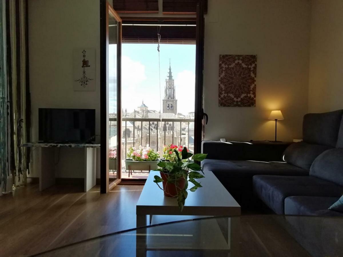 Apartamento Prana Junto Al Alcazar โตเลโด ภายนอก รูปภาพ